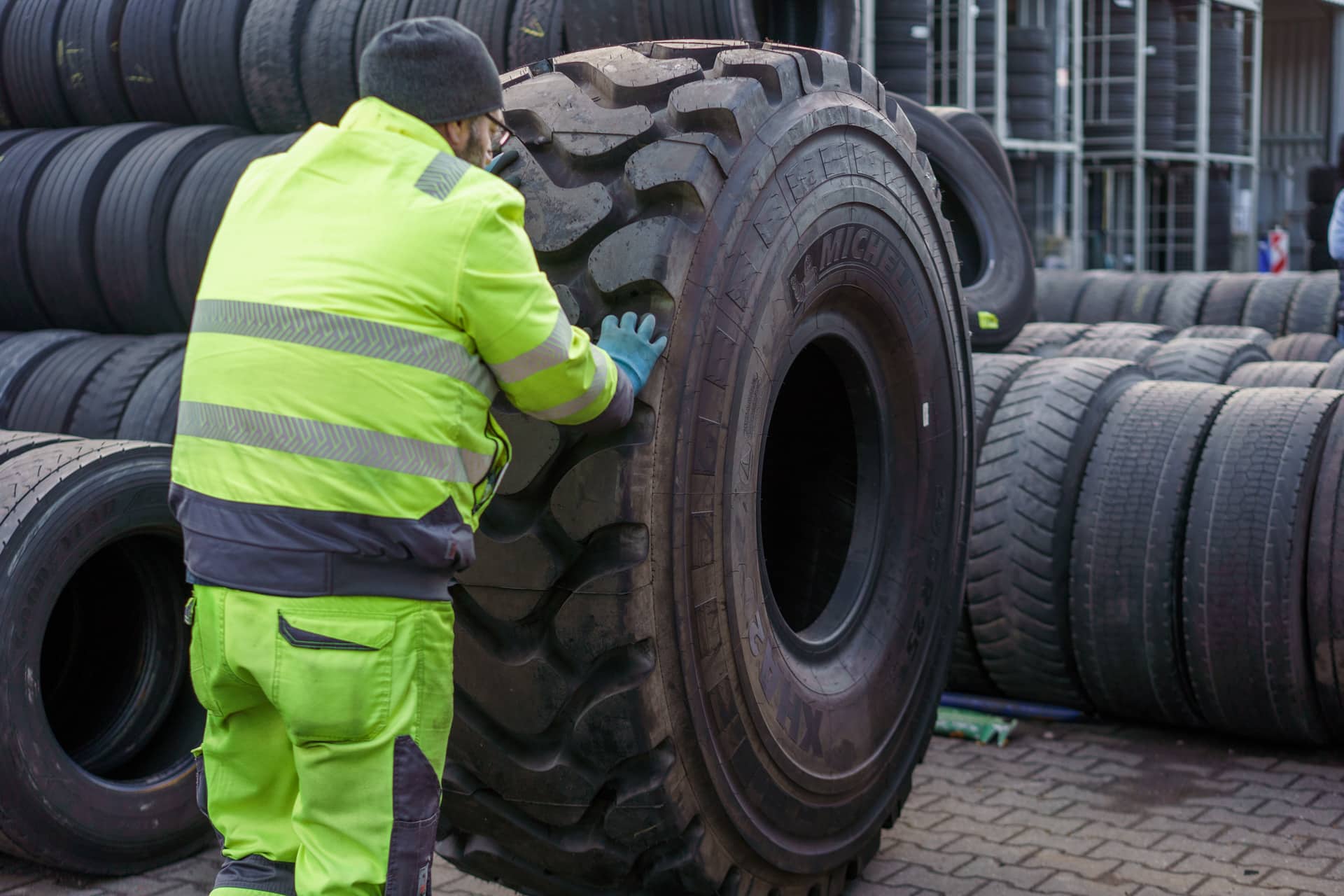 Marco Lankes – Ihr Profi für Nutzfahrzeugreifen Reifenservice für Nutzfahrzeuge, Flotten und gewerbliche Fuhrparks
